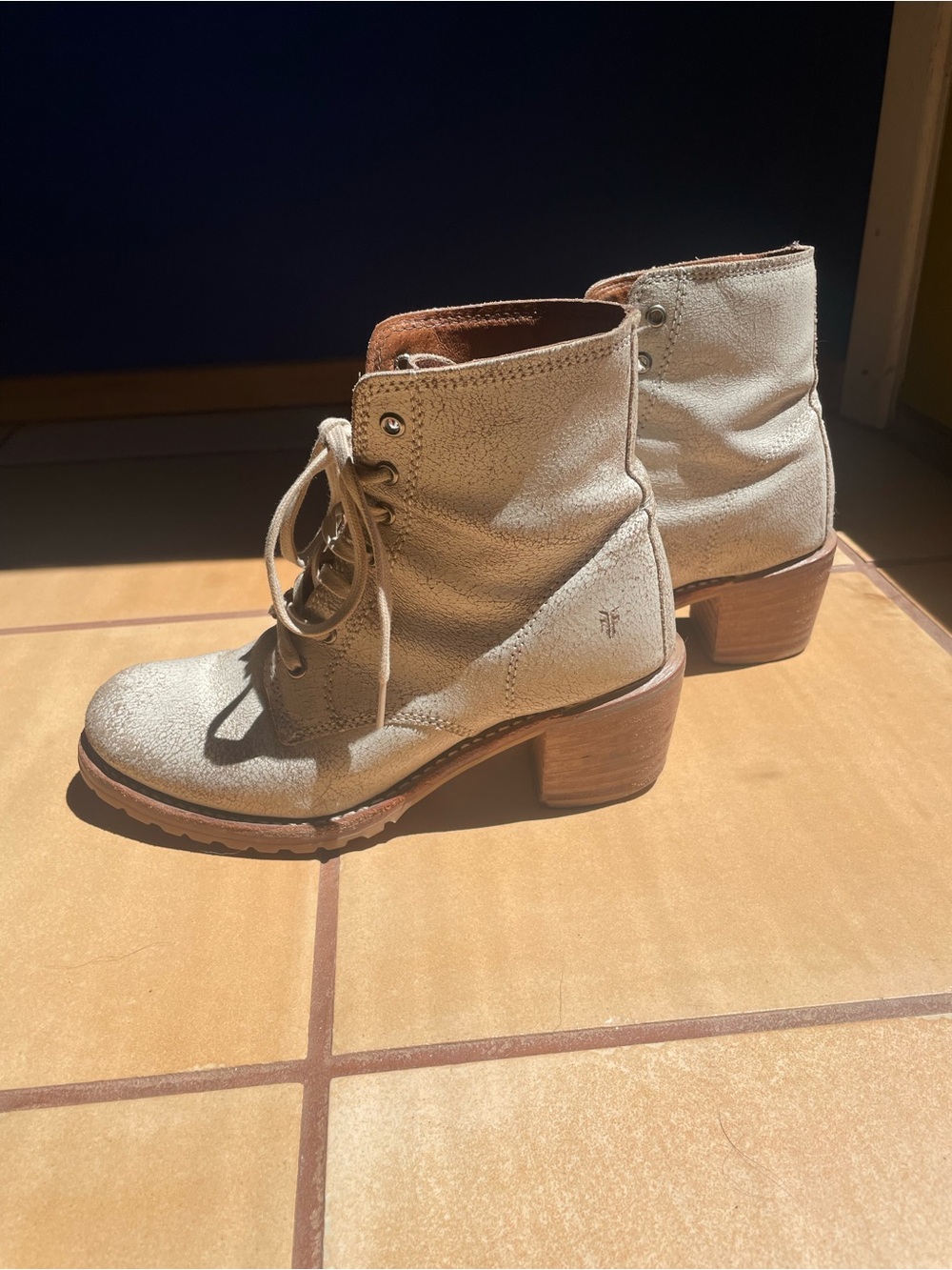 Frye boots Women's Lace-Up Ankle Boots in distressed cream